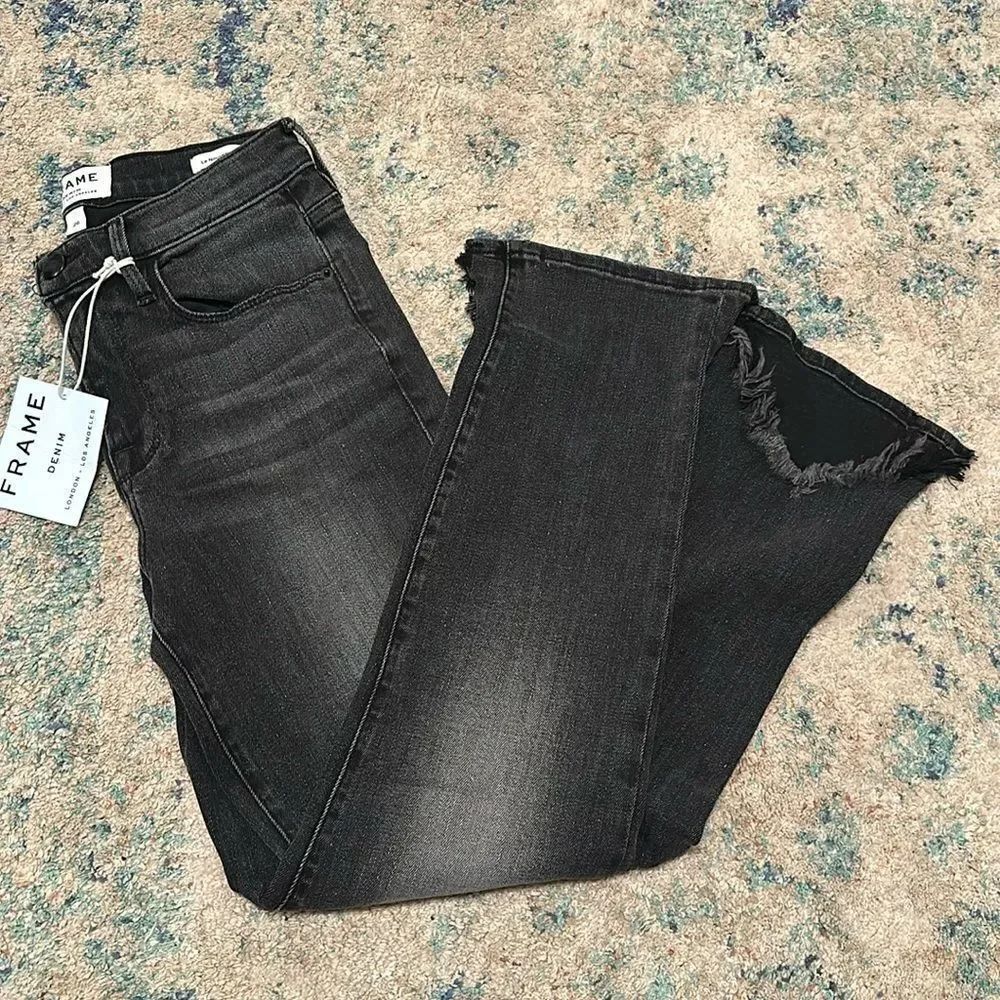 NWT Frame Denim Le Nouveau Straight Caved Heel Jeans size 26